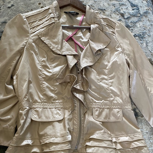 WHBM - Picture 2 of 7